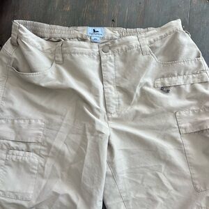 Field & Stream Tan Cargo Shorts